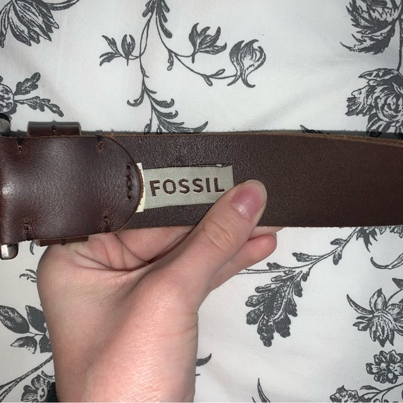 Fossil brown leather belt - Picture 3 of 5